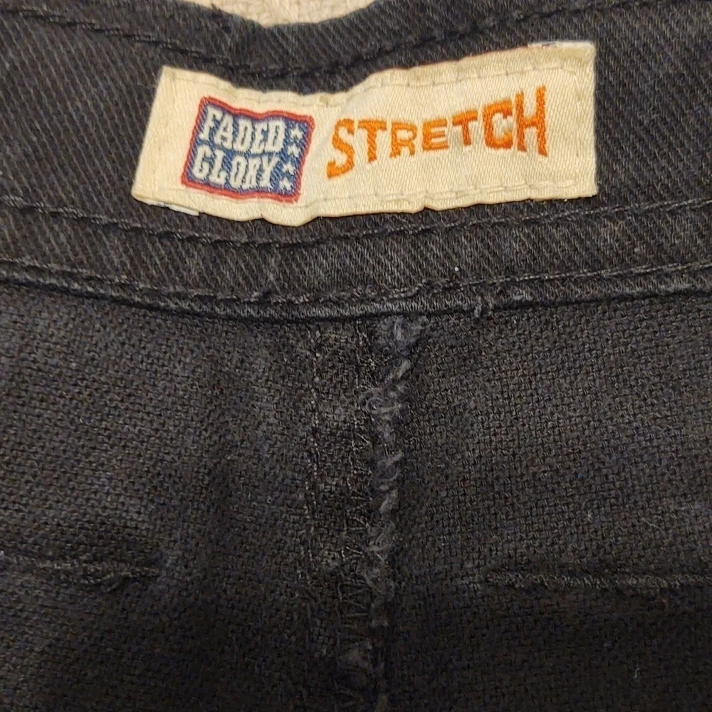 Faded Glory Stretch Women's Black Denim Shorts - Picture 3 of 9